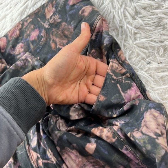 Lululemon Fast & Free Crop II Nulux 19" Peony Multi - Picture 4 of 6